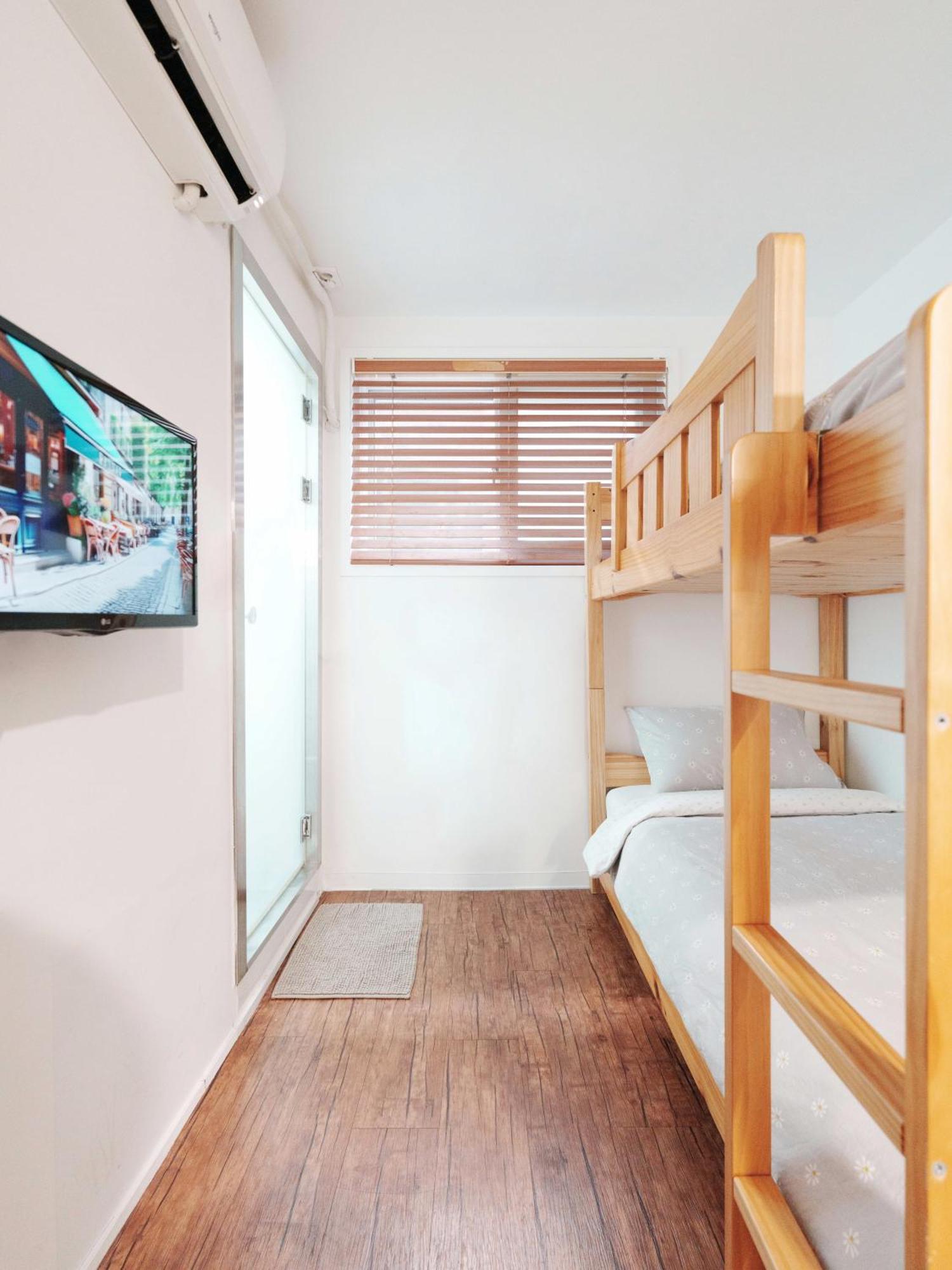 Twin Room Bathroom