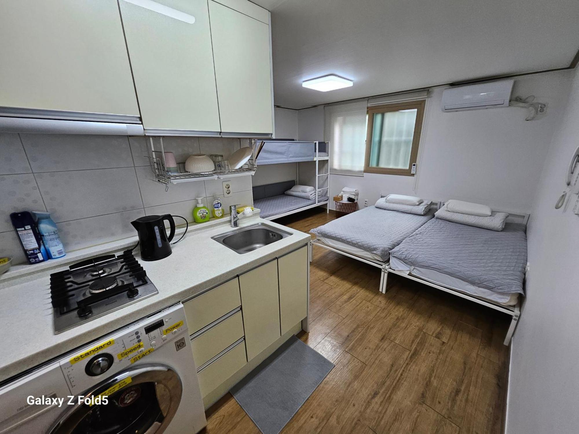 Dreibettzimmer