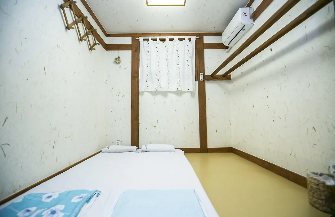 Bukchonmaru Hanok Guesthouse-1