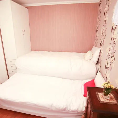 Cindy'S B&B-3