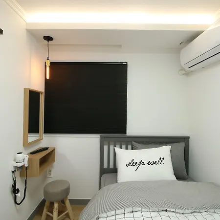 Heima Guesthouse Hongdae-3